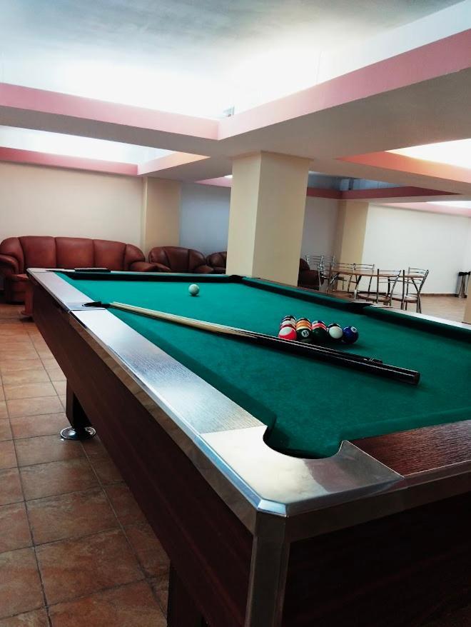Hotel Express Predeál Kültér fotó